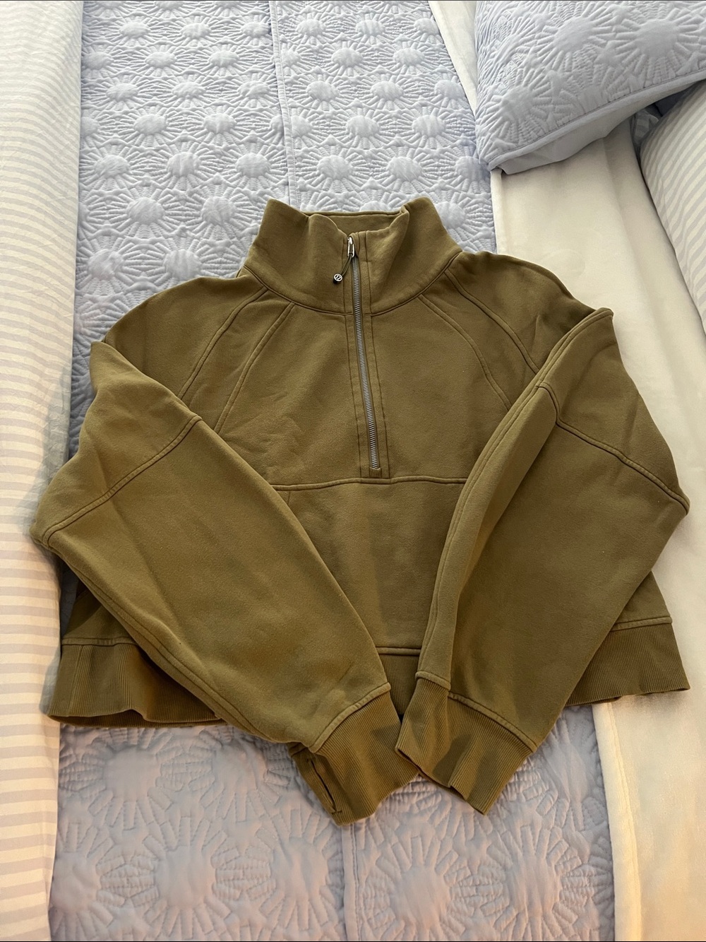 lululemon athletica Olive Green Half-Zip Cropped Sweatshirt